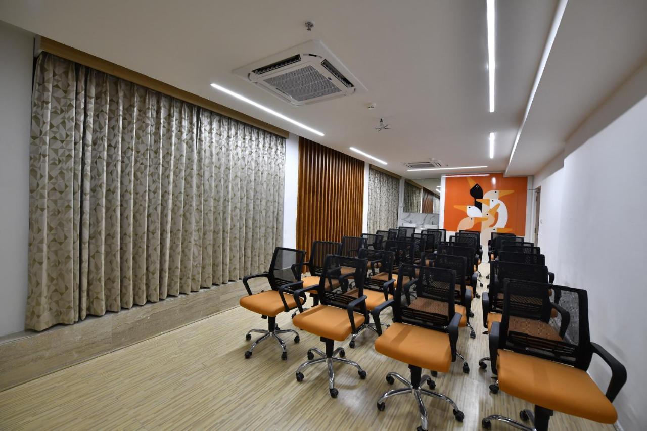 Hotel Urban Delight Managed By Cannychoice Vijayawāda Zewnętrze zdjęcie